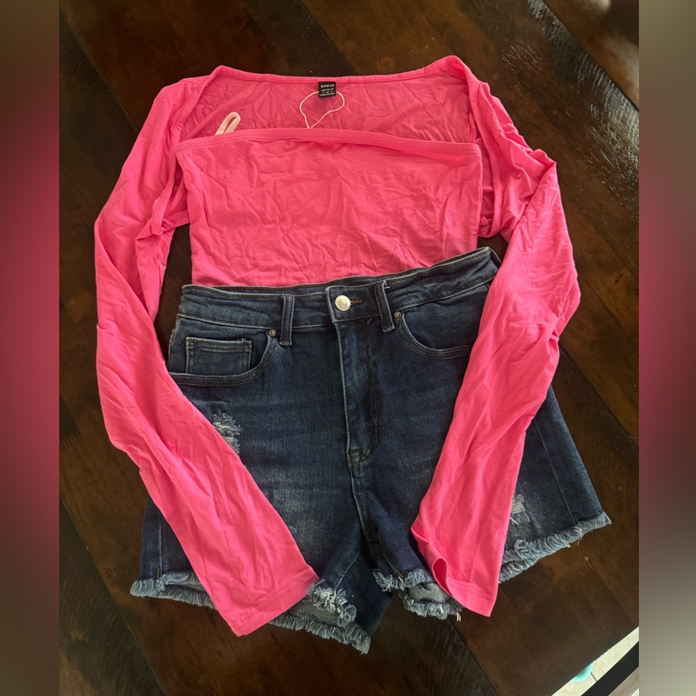 SHEIN Pink Long Sleeve Top